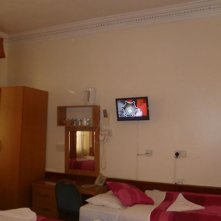 לונדון Guilford House Hotel מראה חיצוני תמונה